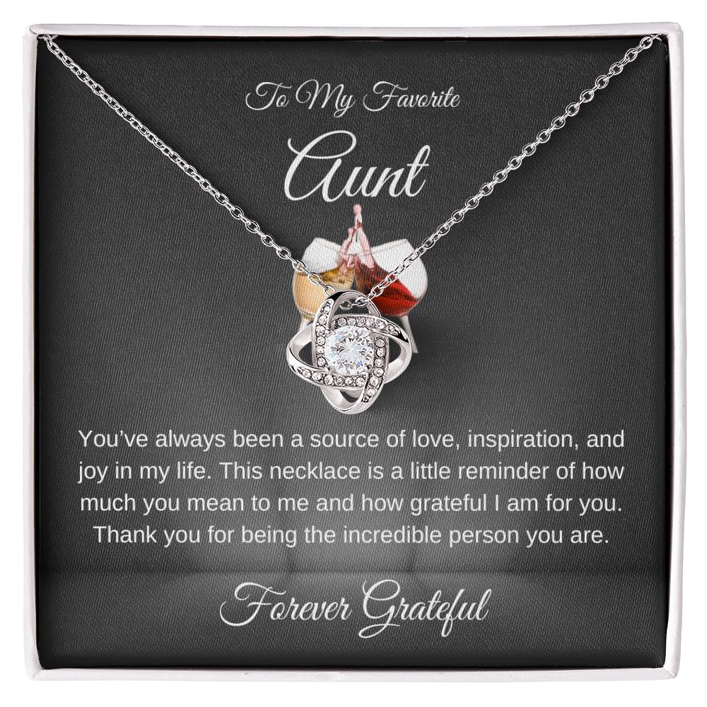 To My Favorite Aunt Necklace